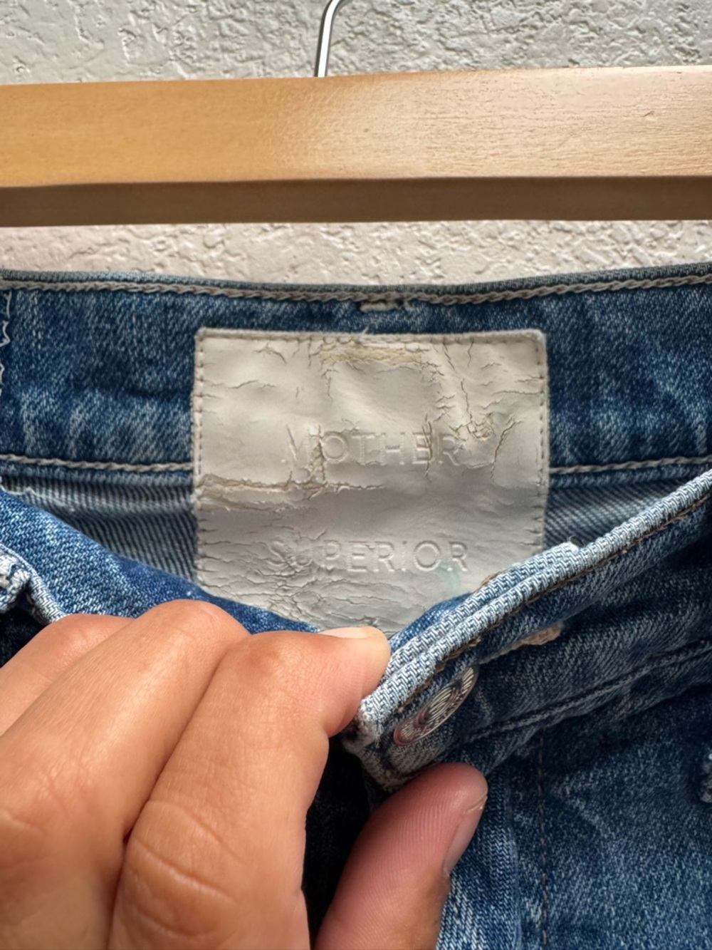 MOTHER The Tomcat Playing With Scissors Crop Straight Jeans - Picture 5 of 14